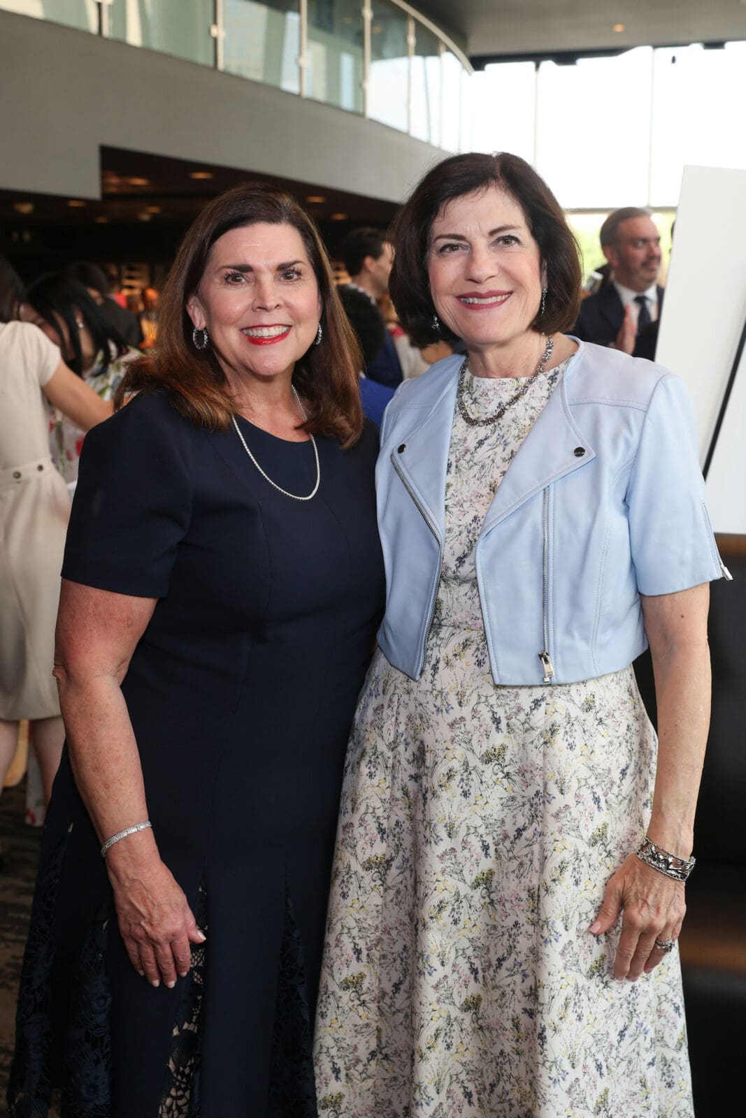 Lesha Elsenbrook, Ellie Francisco at 'A Celebration of Reading' (Photo by Priscilla Dickson) 