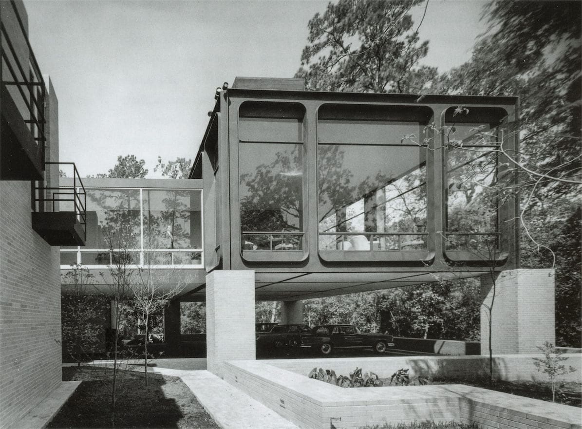 John F. Maher House, living-dining room wing. (Photo by Frank Lotz Miller. From "Architectural Record," May 1965)