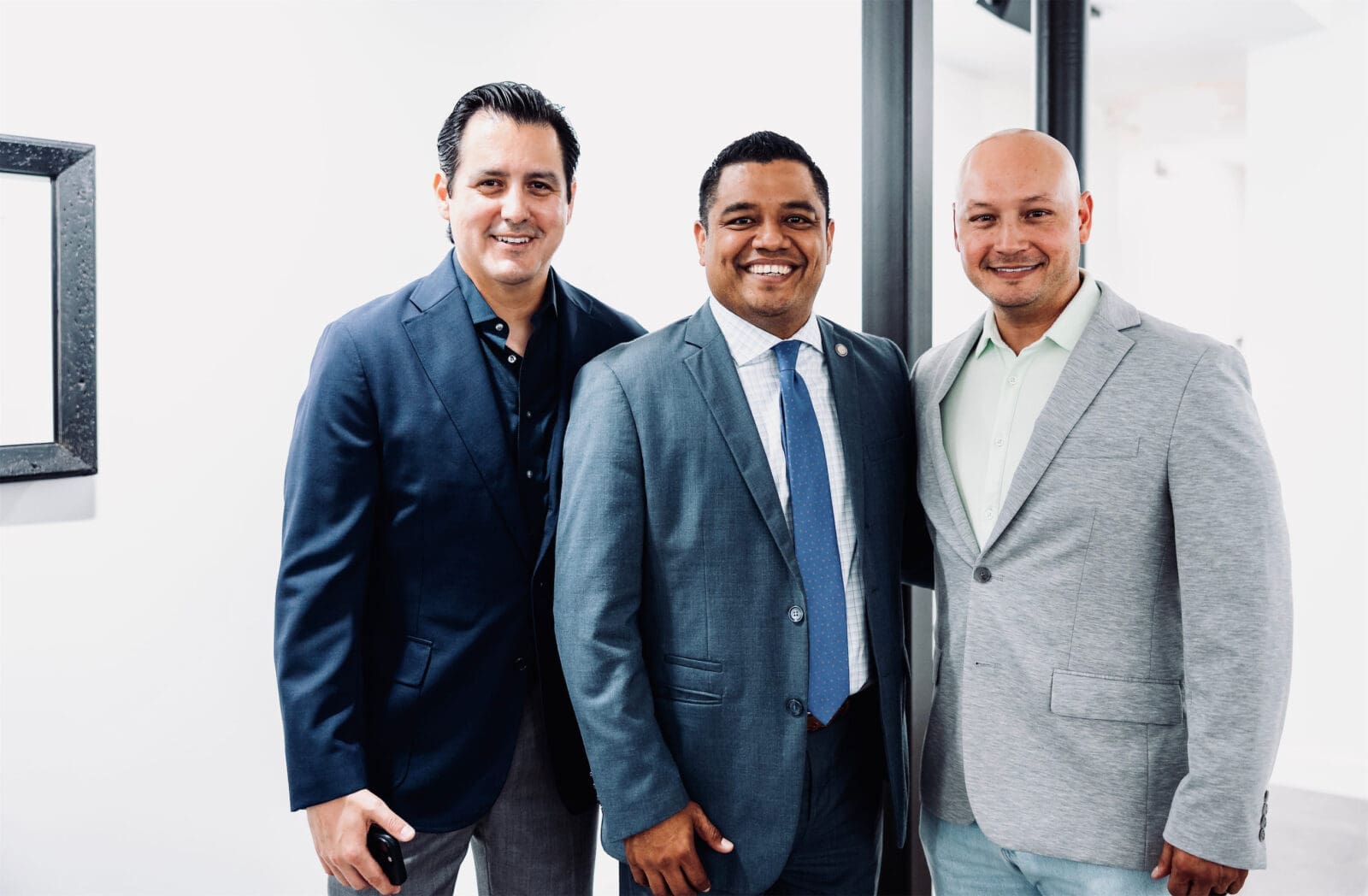 Board chair Sergio Selvera, Council Member Joaquin Olguin Martinez, HPD Assistant Chief Adrian Rodriguez at the Houston Arts Alliance Gilded & Golden Kickoff (Photo by Hung L. Truong)