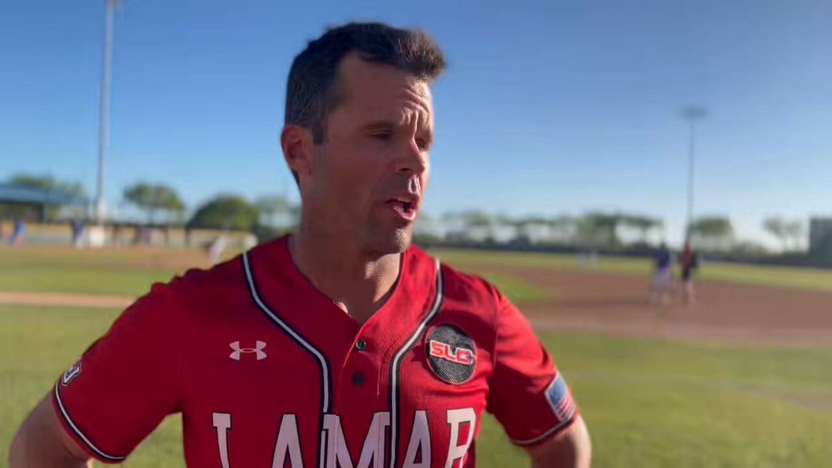 Lamar coach Will Davis is University of Houston's choice to be its new baseball coach.