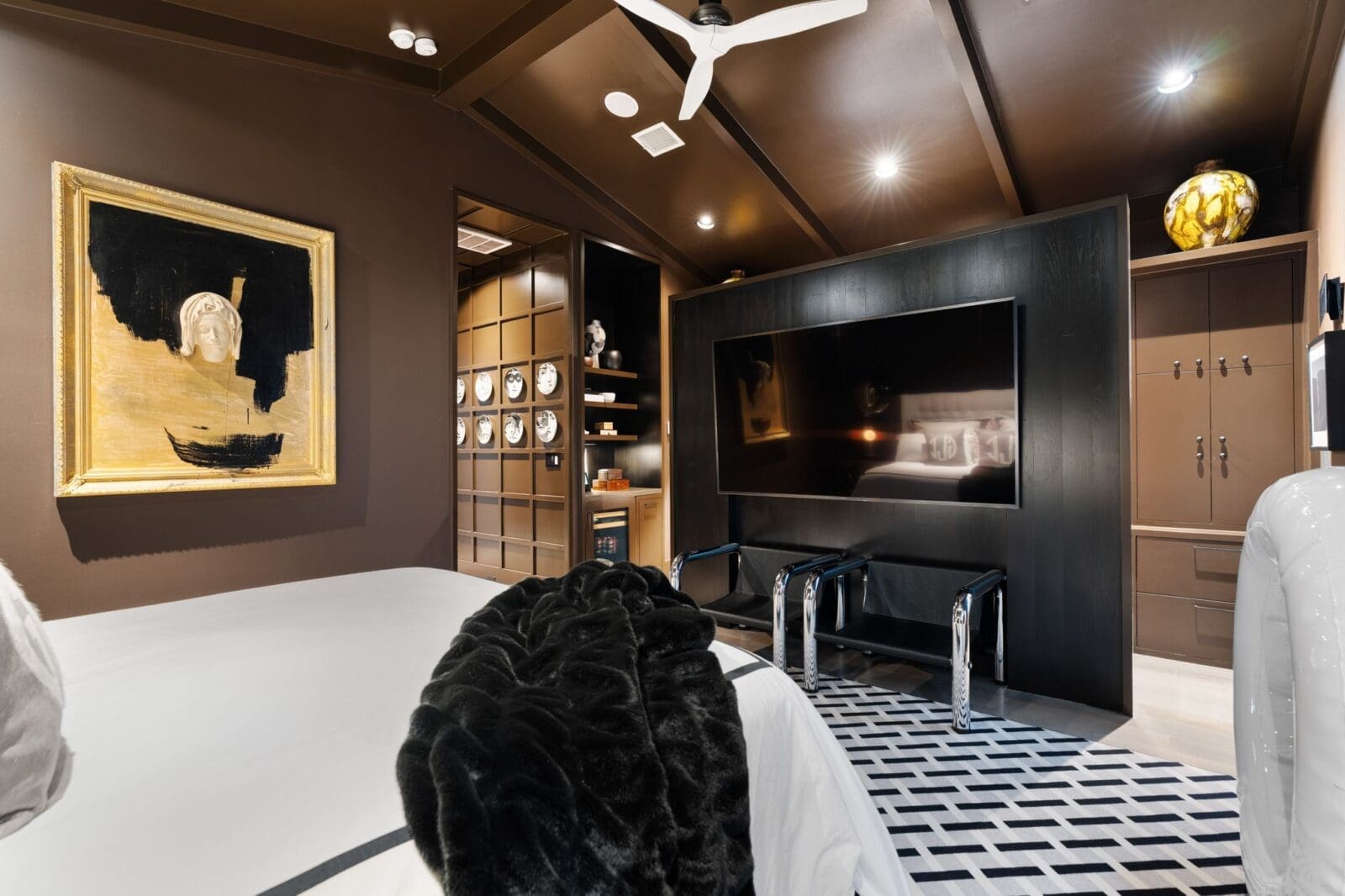 The primary suite in the three story townhouse at 2117 Elmen Street in Montrose's Hyde Park neighborhood. (Photo by Aria Media)