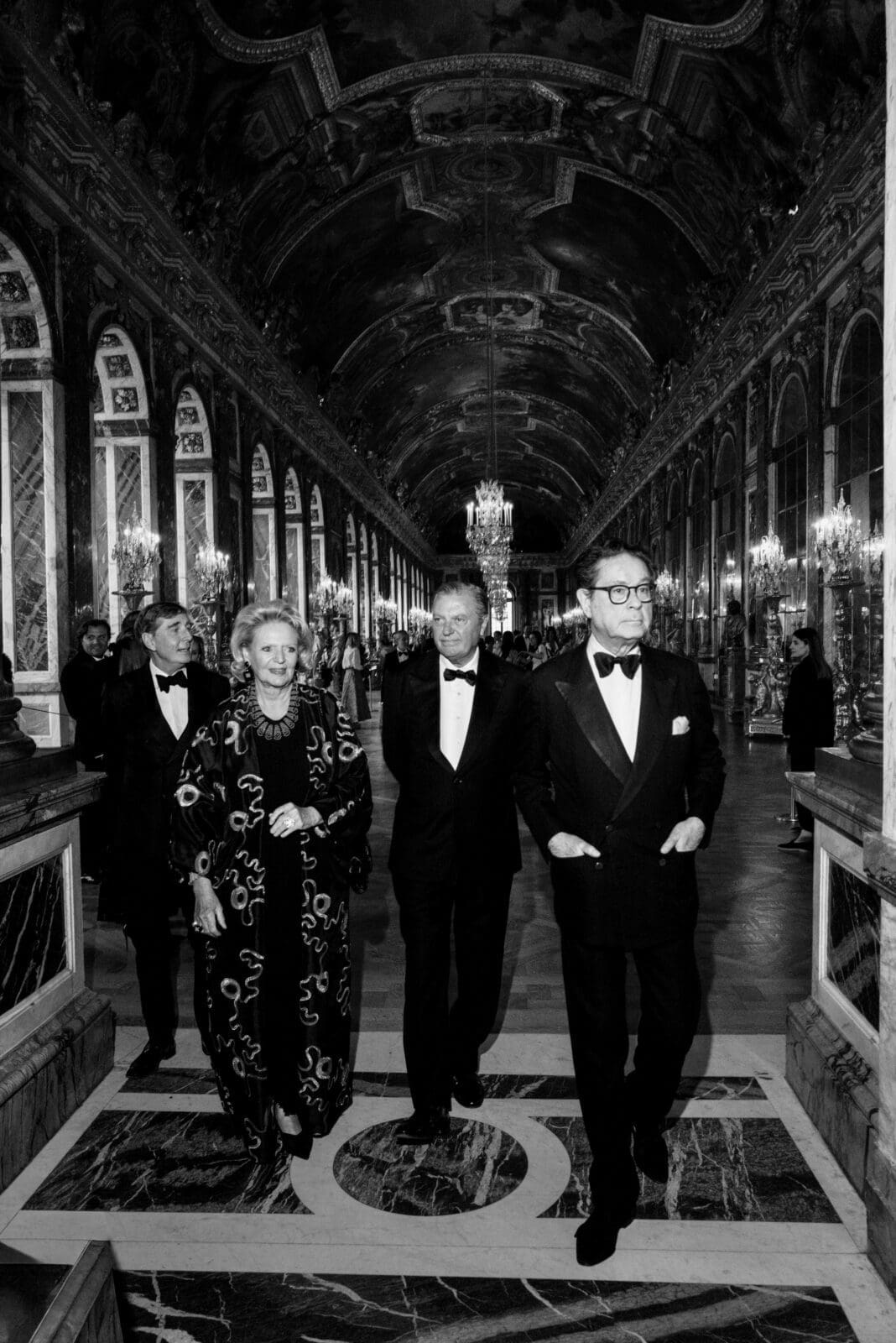 S.A.S. Le Prince Charles-Henri de Lobkowicz, S.A.E. La Princesse Béatrice de Bourbon des Deux-Siciles, Le Duc de Castro, A.A.S. Le Prince Dadeshkeliani at the American Friends of Versailles soirée(Photo by Catalin Vutcariov) 