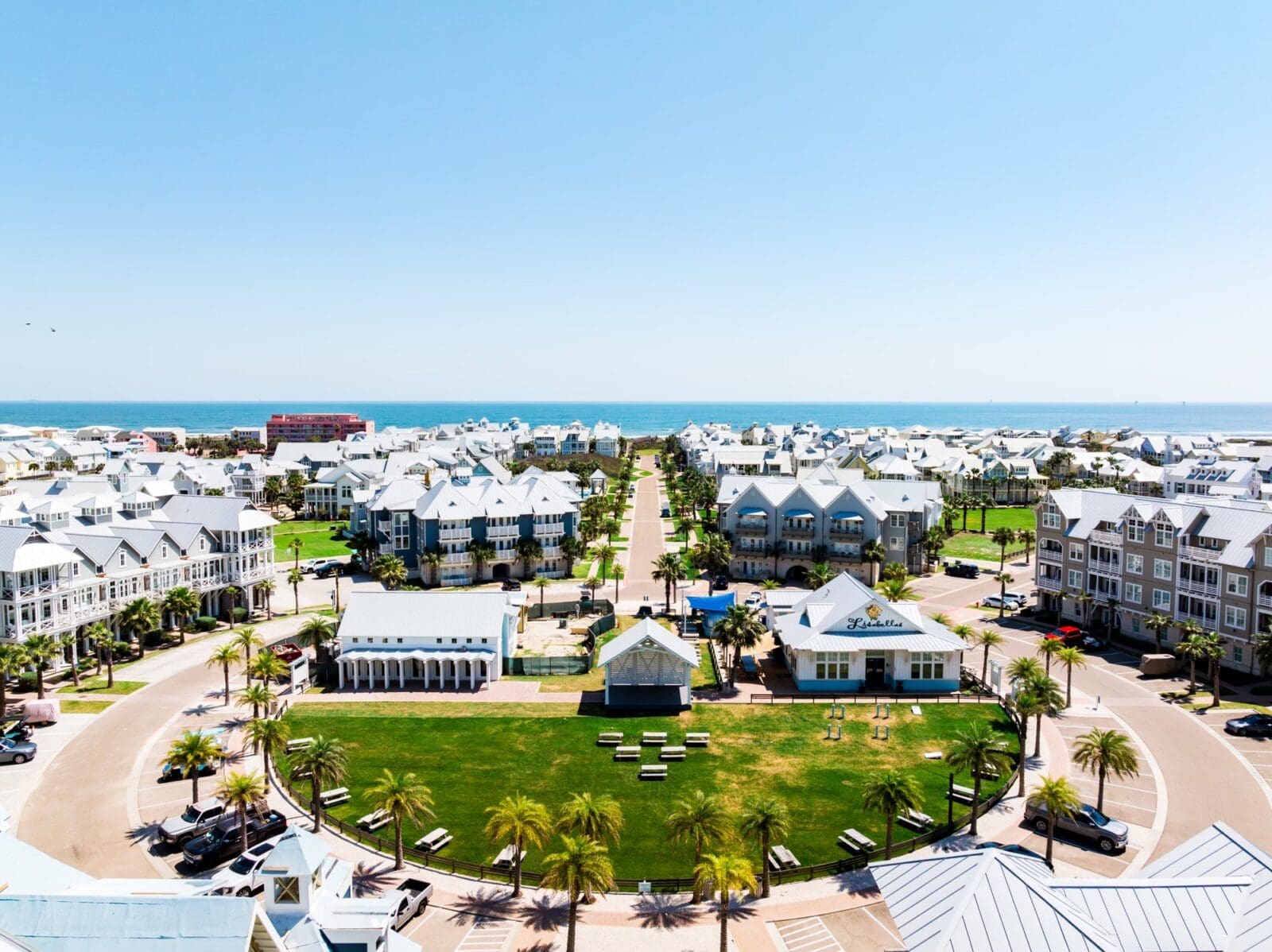 The first phase of the community, Cinnamon Shore North, opened in 2007 on more than 60 acres.