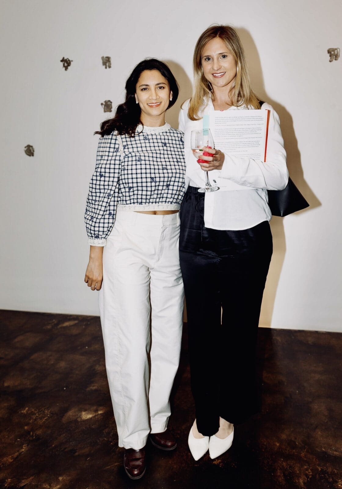 Mariana Hernandez, Kendall Leslie at the Winn Morton book signing at Conduit Gallery (Photo by Vanessa Chavez)