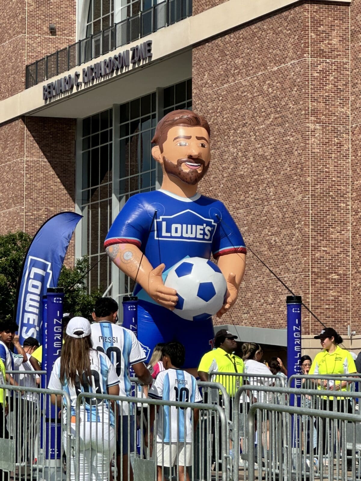 “We Want Messi” Chants Go Unanswered at Texas A&M, But My 86-Year-Old Dad Still Loved the Supersized World Cup Tease