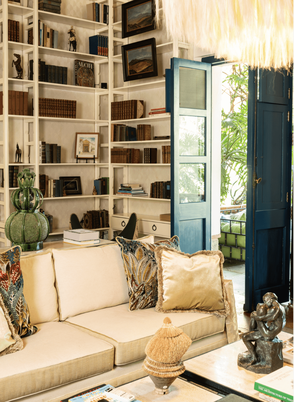 One corner of the spacious living room of Feronia (Photo courtesy of Feronia)