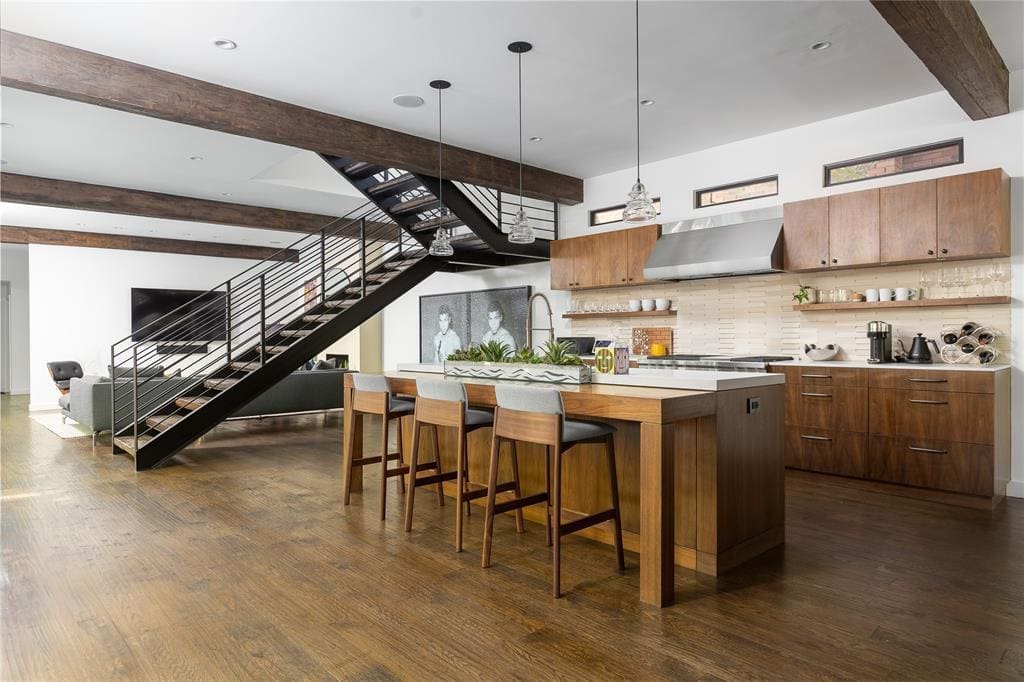 Inside A Sleek and Masculine $4 Million Bachelor Pad in Highland Park