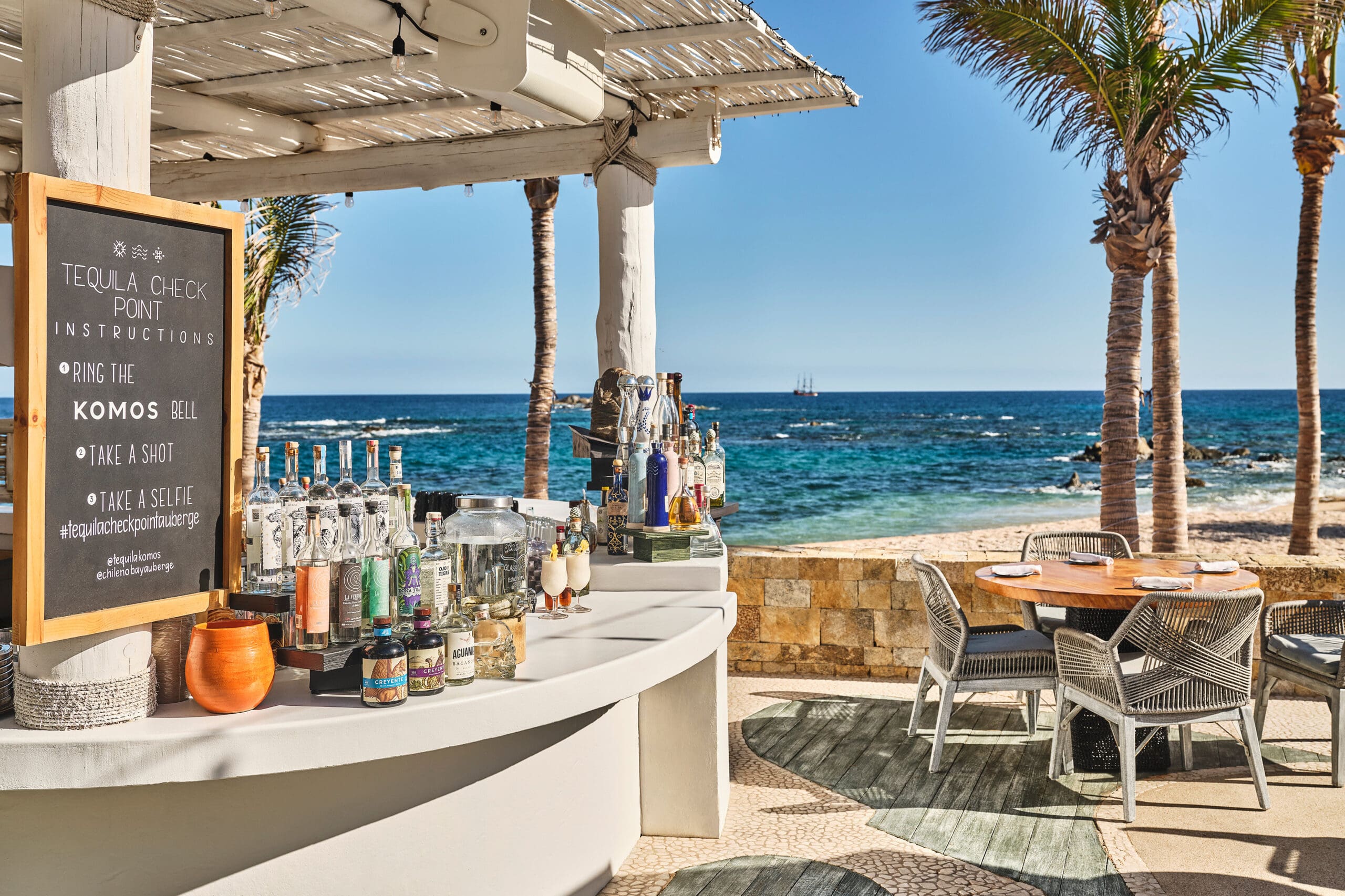 CBR_Dine_TNT_2023_120119 (Photo by Chileno Bay Resort & Residences, Auberge Collection)