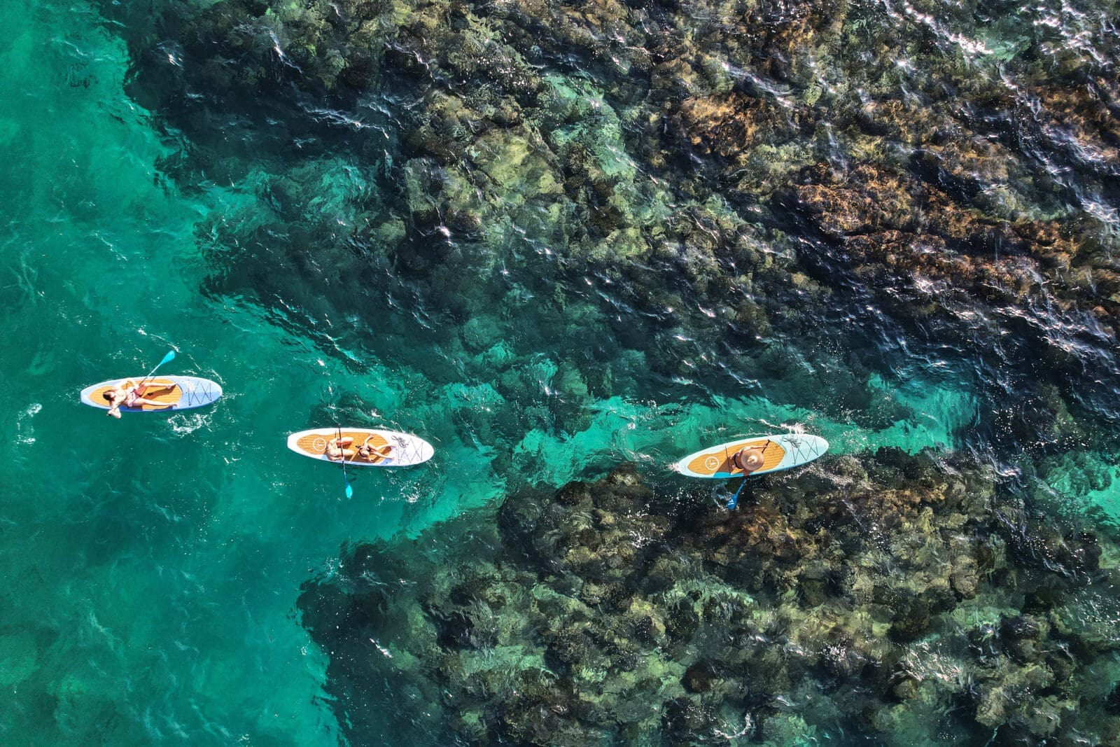 Advenutorous guests love the paddleobarding experiences at Chileno Bay. (Photo by Chileno Bay Resort & Residences, Auberge Collection)