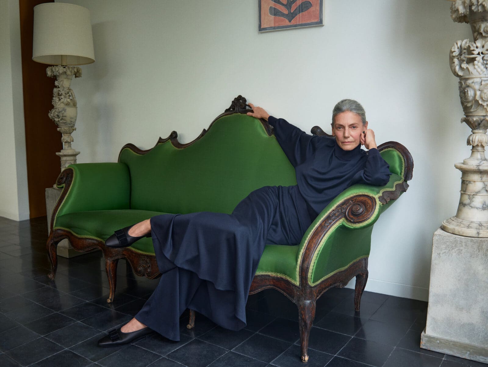 Sigrid de L'Epine in an image Loro Piana's Fall/Winter 2026-2027 advertising campaign, shot by photographer Mario Sorrenti, pay homage to visionaries John and Dominique de Menil, whose steadfast commitment to art as a way of life indelibly shaped Houston's cultural landscape. (Courtesy of Loro Piana; Location Credit: the de Menil Houston, Houston, Texas; Photo by Mario Sorrenti)