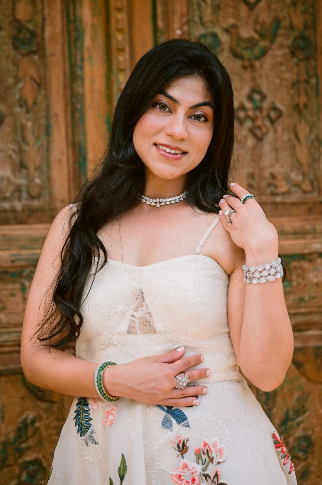SĀMAÁ Diamonds founder and creative director Sugam Khanna introduces her Le Pavillon Collection at Santé (Photo by Si Vo Photography)